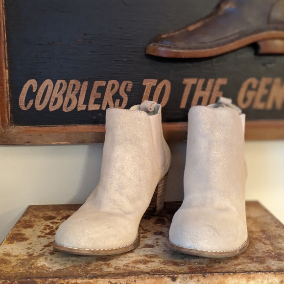 Bellissima by dolce Vita ankle boots - Picture 2 of 4